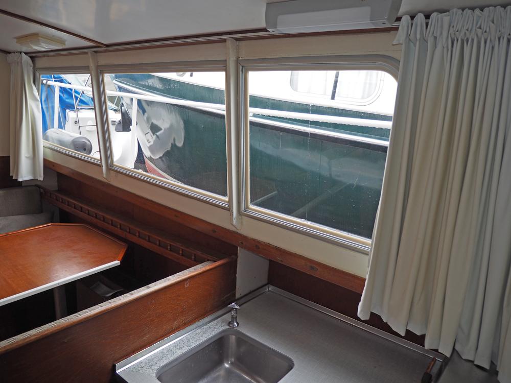 Salon, H&eacute;bergements